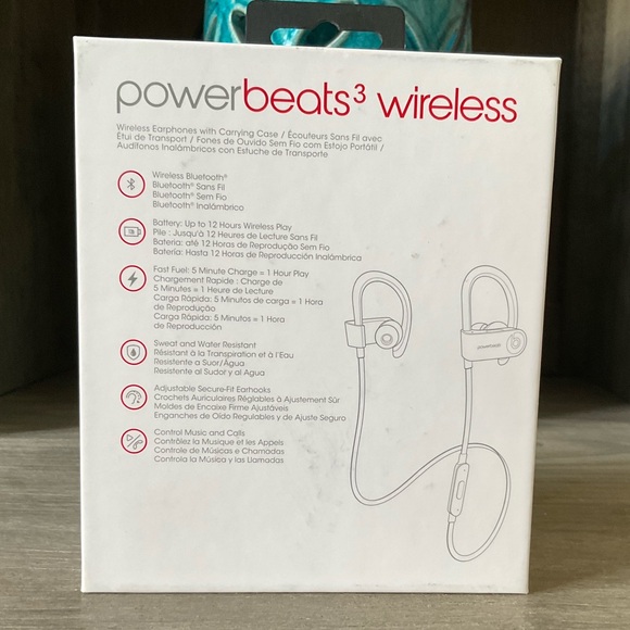 Beats by Dr. Dre      Powerbeats3   Wireless Earphones - Black. NEW - Picture 4 of 5